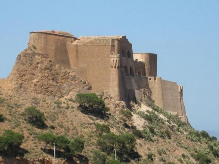 ORAN SANTA CRUZ (112).jpg